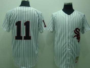 Chicago White Sox #11 Luis Aparicio 1959 White Throwback Jersey