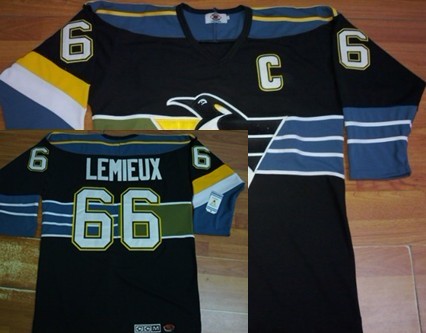 Pittsburgh Penguins #66 Mario Lemieux Black With Blue Throwback CCM Jersey