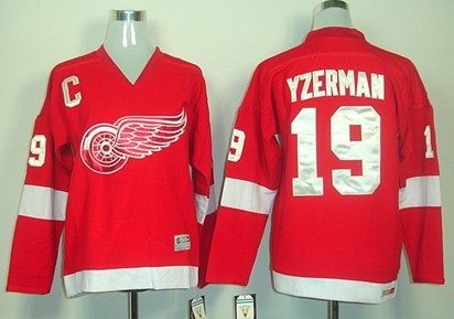 Detroit Red Wings #19 Steve Yzerman Red Throwback CCM Kids Jersey 